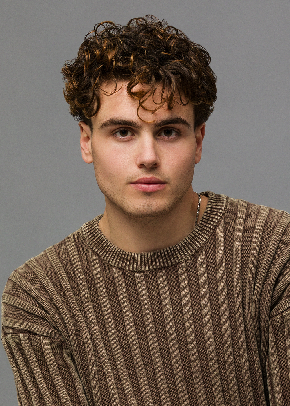 Model with Foundation Mousse in hair